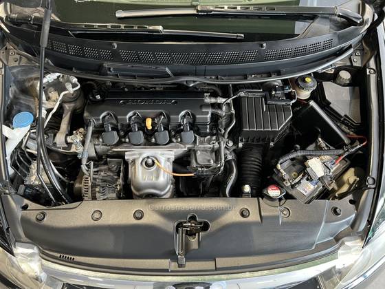 HONDA CIVIC 1.8 LXL 16V FLEX 4P MANUAL HONDA CIVIC 1.8 LXL 16V FLEX 4P MANUAL